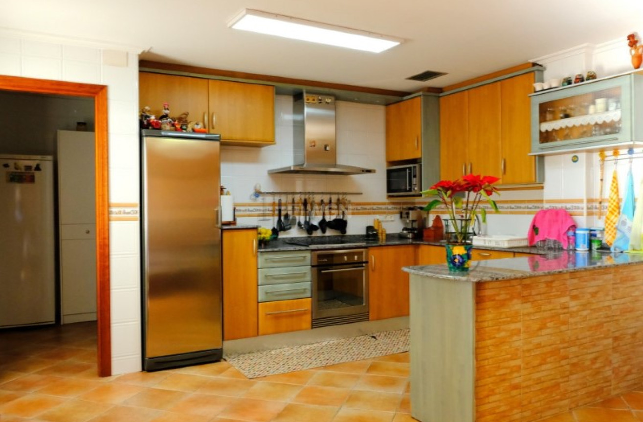 Odsprzedaż - Villa - Orihuela - Inland