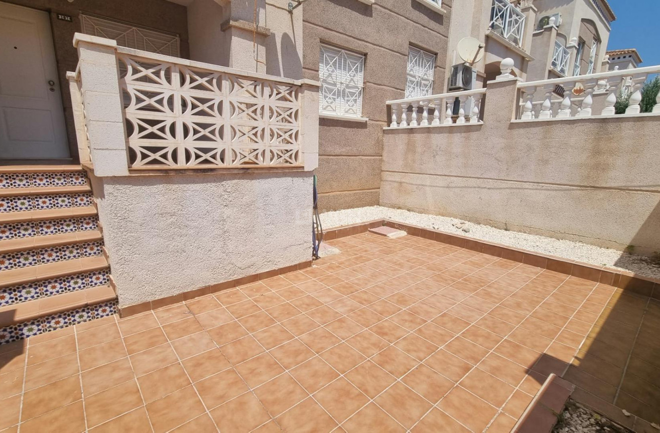Odsprzedaż - Bungalow - Torrevieja - Torreblanca
