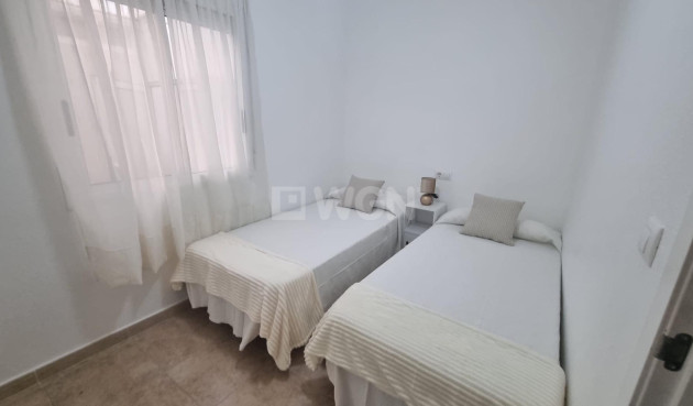 Odsprzedaż - Bungalow - Torrevieja - Torreblanca