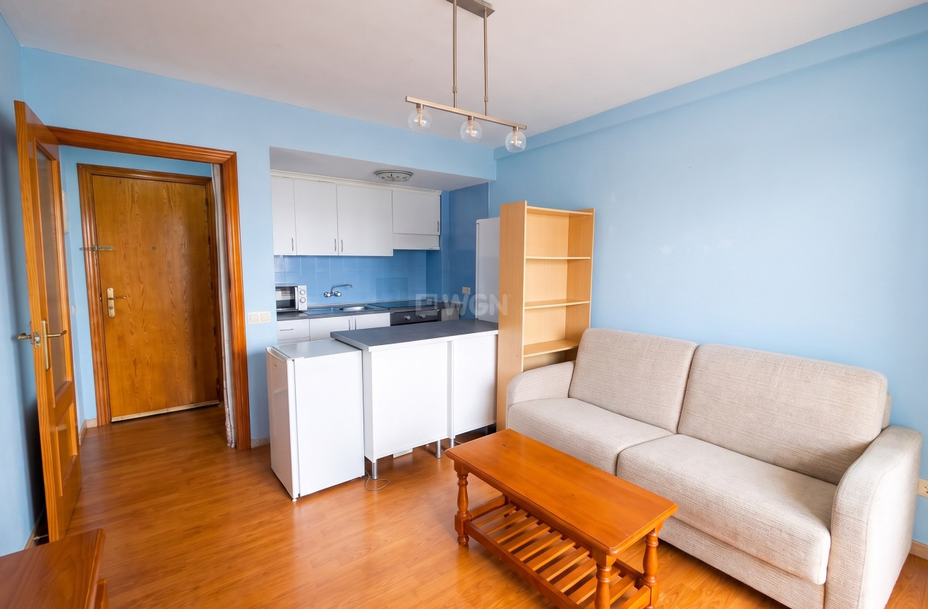 Resale - Apartment / flat - Torrevieja - Costa Blanca