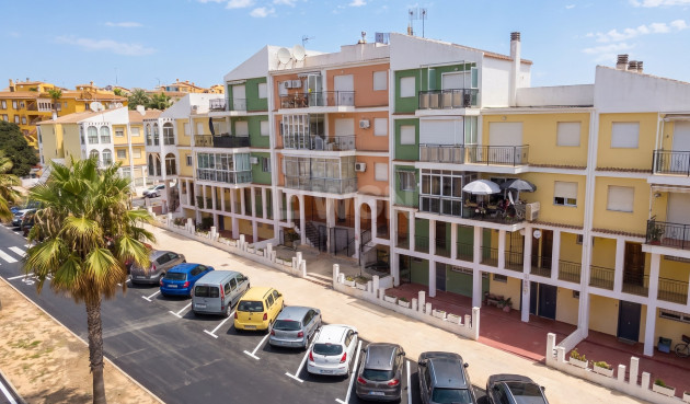 Resale - Apartment / flat - Torrevieja - Costa Blanca