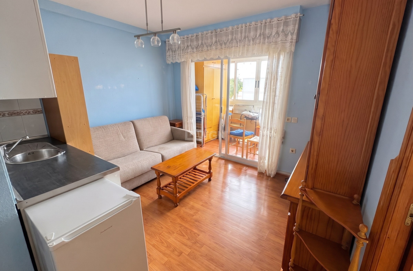 Resale - Apartment / flat - Torrevieja - Costa Blanca