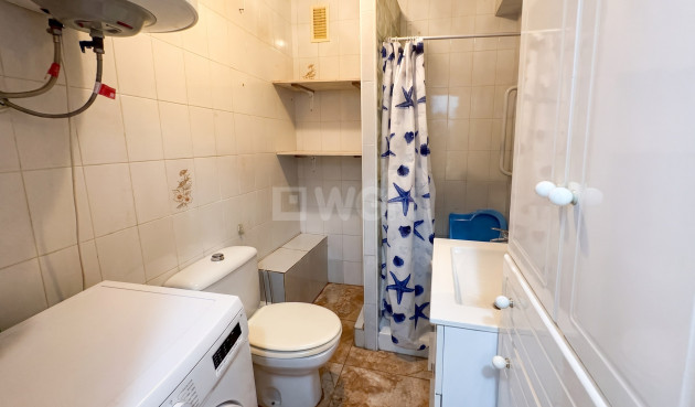 Resale - Apartment / flat - Torrevieja - Costa Blanca