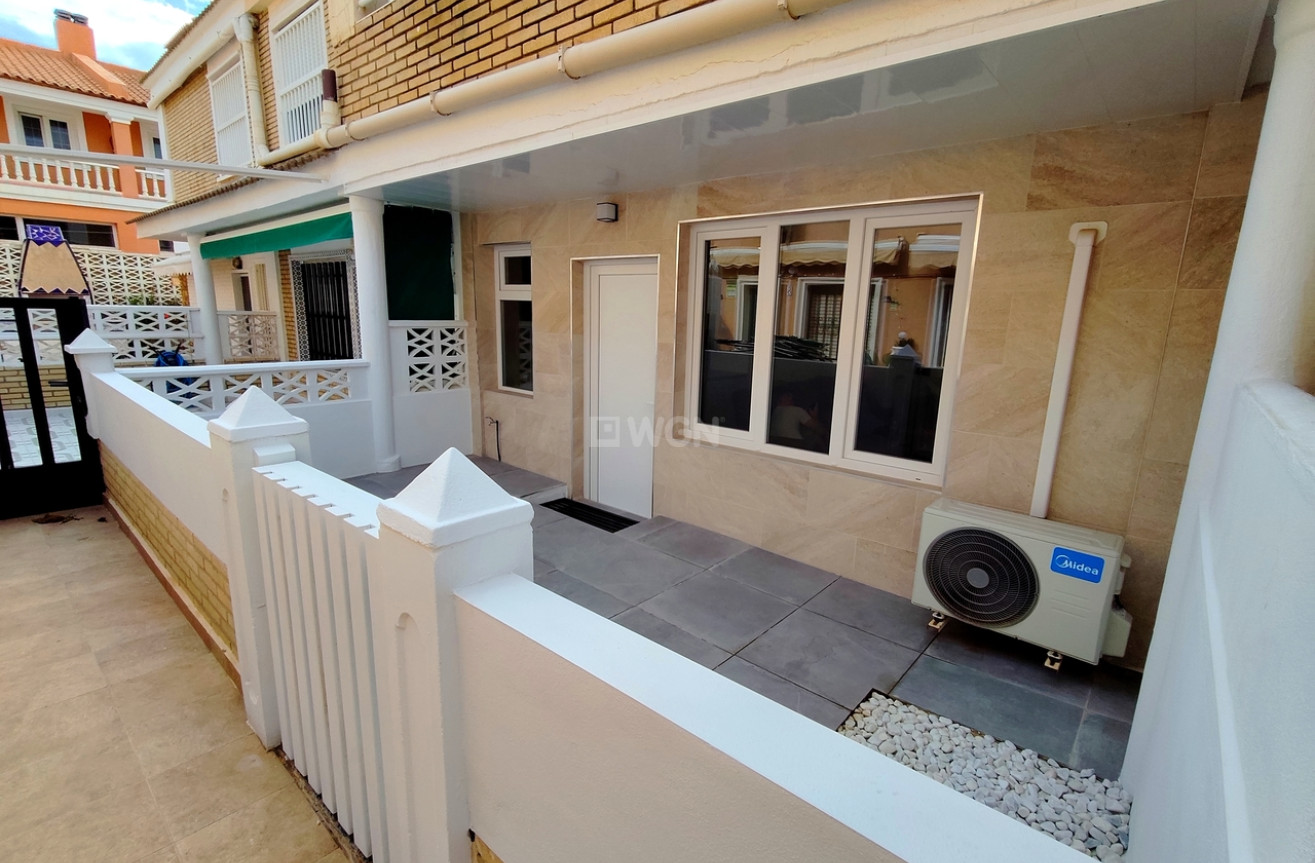 Reventa - Apartamento / piso - La Mata - Costa Blanca