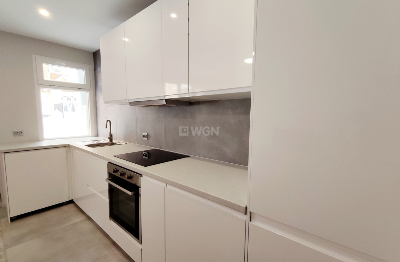 Reventa - Apartamento / piso - La Mata - Costa Blanca