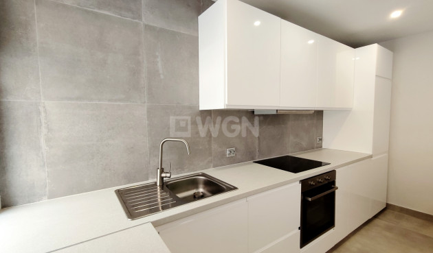 Reventa - Apartamento / piso - La Mata - Costa Blanca