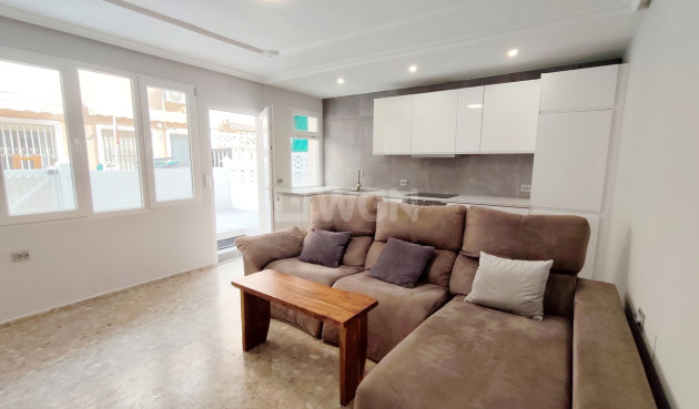 Reventa - Apartamento / piso - La Mata - Costa Blanca