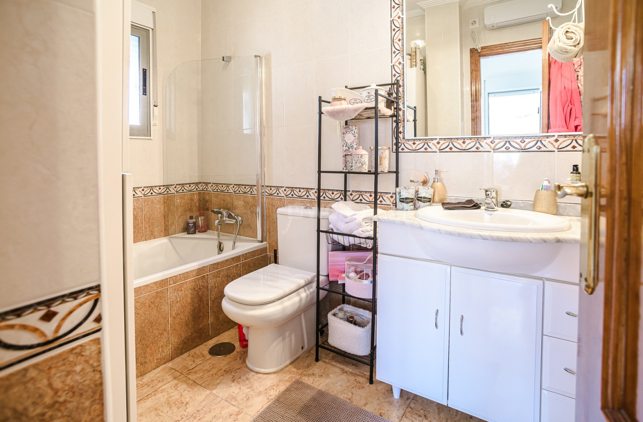 Resale - Villa - Guardamar del Segura - Costa Blanca