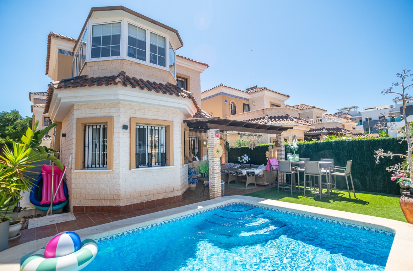 Resale - Villa - Guardamar del Segura - Costa Blanca