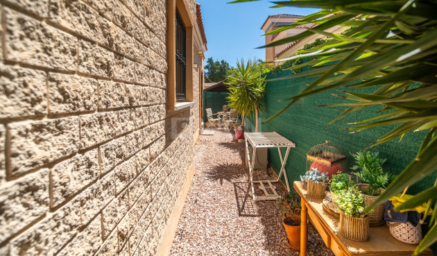 Resale - Villa - Guardamar del Segura - Costa Blanca