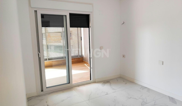Wiederverkauf - Wohnung - Orihuela Costa - Punta Prima