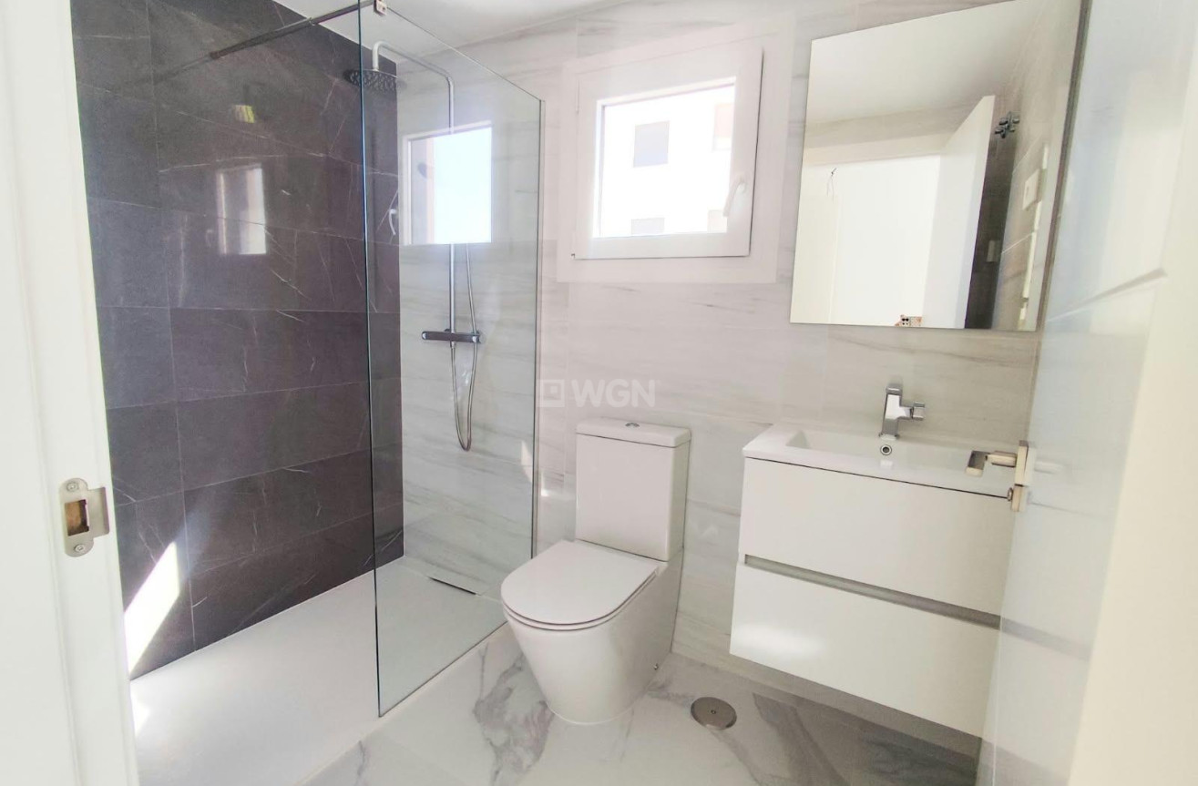 Wiederverkauf - Wohnung - Orihuela Costa - Punta Prima