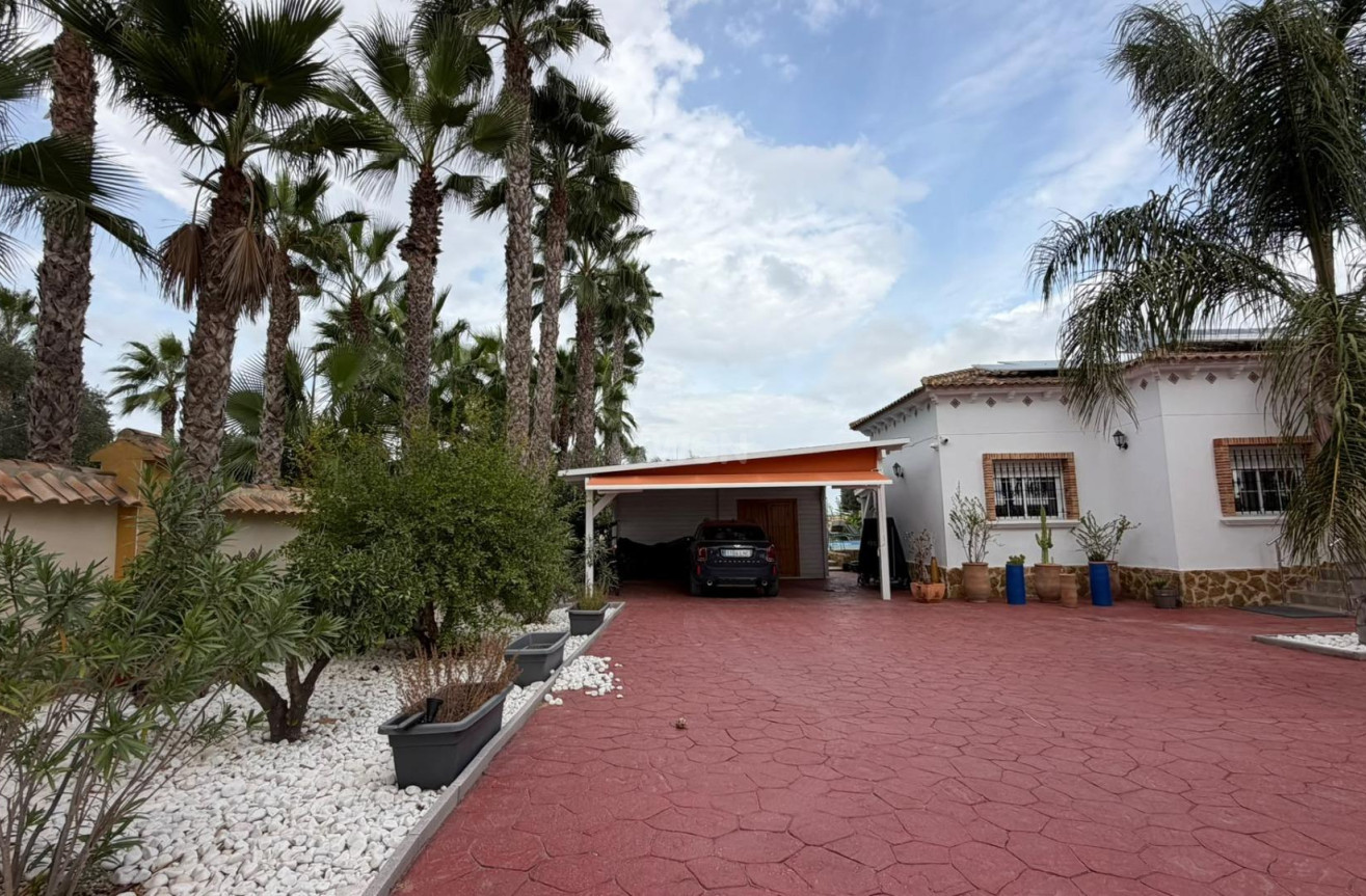 Odsprzedaż - Villa - Catral - Comunidad Valenciana