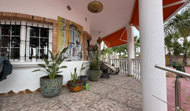 Odsprzedaż - Villa - Catral - Comunidad Valenciana