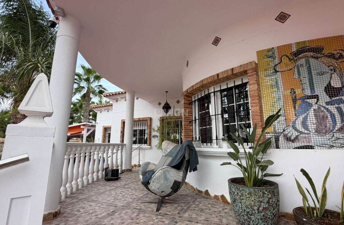 Odsprzedaż - Villa - Catral - Comunidad Valenciana