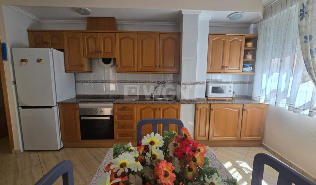 Resale - Apartment / flat - Torrevieja - Playa del Cura