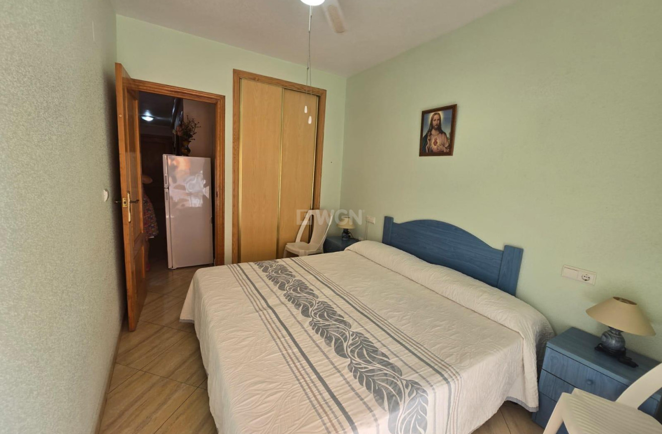 Resale - Apartment / flat - Torrevieja - Playa del Cura