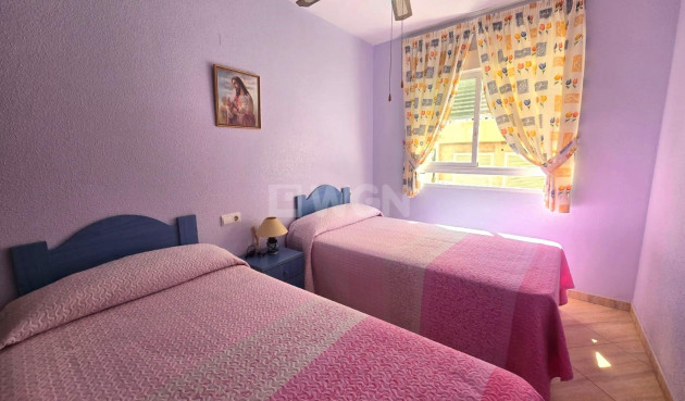 Resale - Apartment / flat - Torrevieja - Playa del Cura