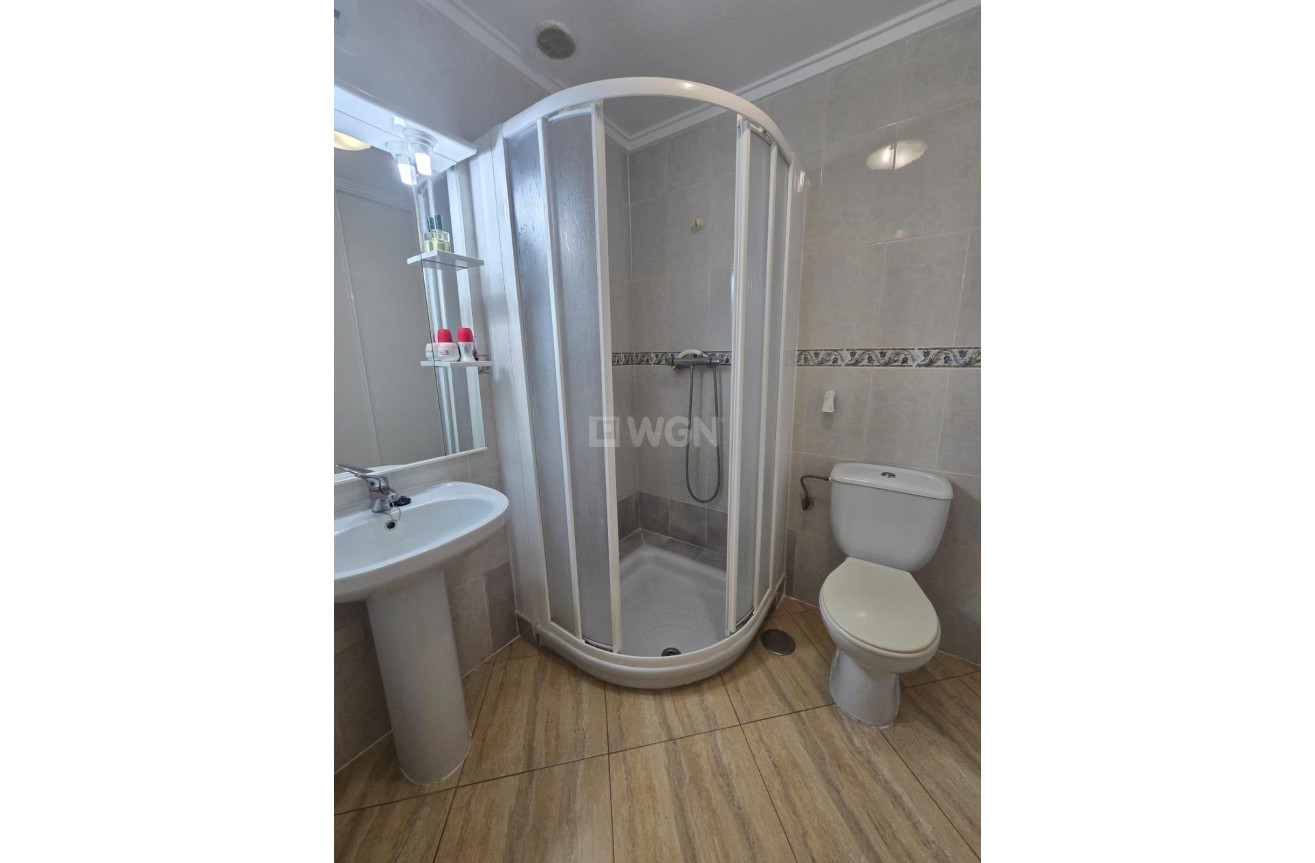 Resale - Apartment / flat - Torrevieja - Playa del Cura