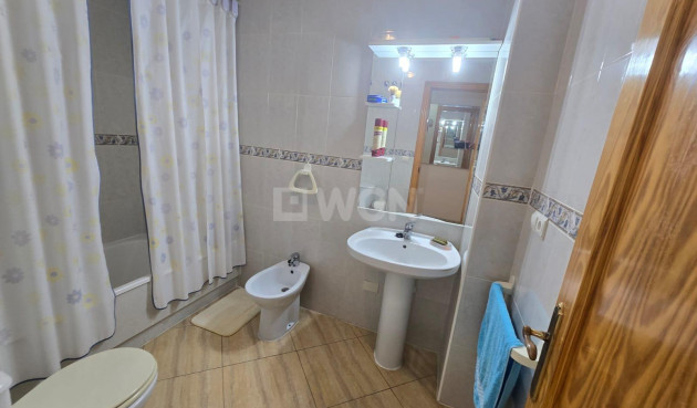 Resale - Apartment / flat - Torrevieja - Playa del Cura