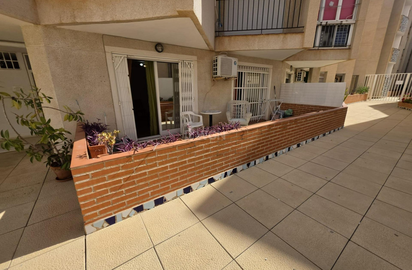 Wiederverkauf - Wohnung - Torrevieja - Estacion De Autobuses