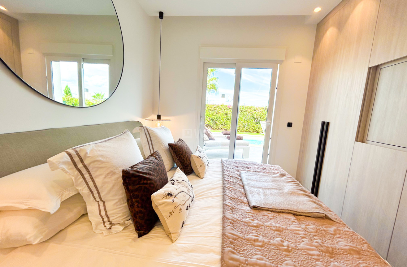 Resale - Villa - Algorfa - Inland