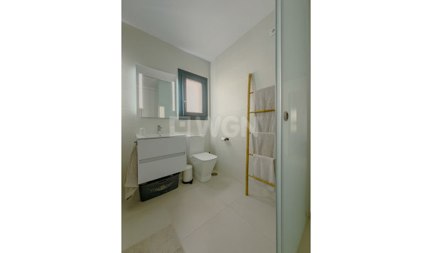 Reventa - Apartamento / piso - Pilar de la Horadada - Costa Blanca