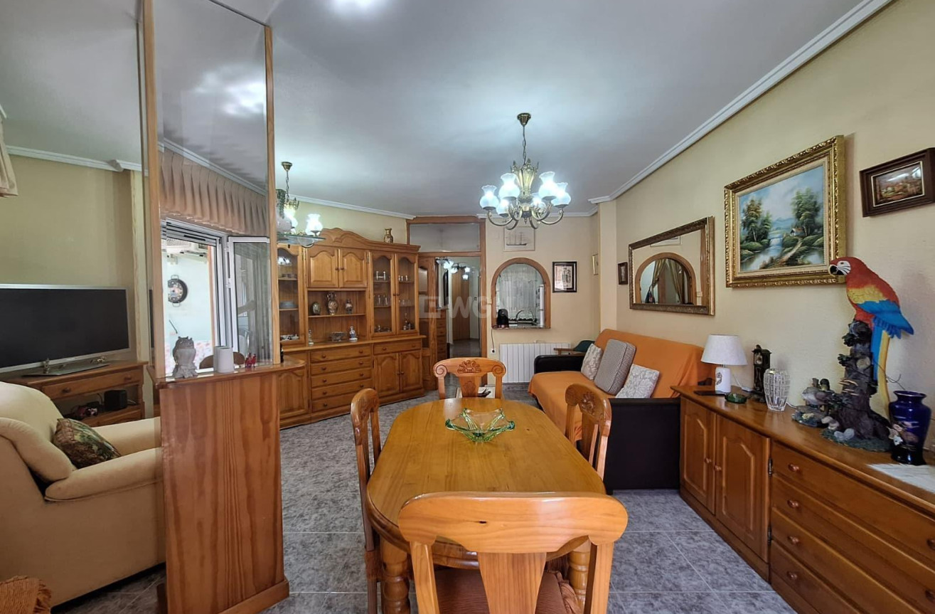 Reventa - Apartamento / piso - Torrevieja - Playa de los Locos