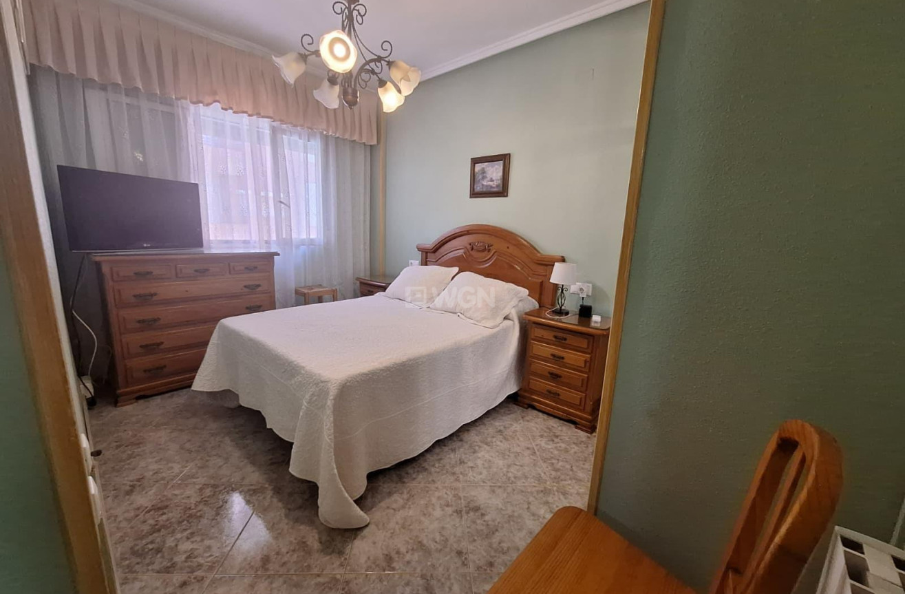 Reventa - Apartamento / piso - Torrevieja - Playa de los Locos