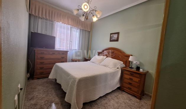 Reventa - Apartamento / piso - Torrevieja - Playa de los Locos