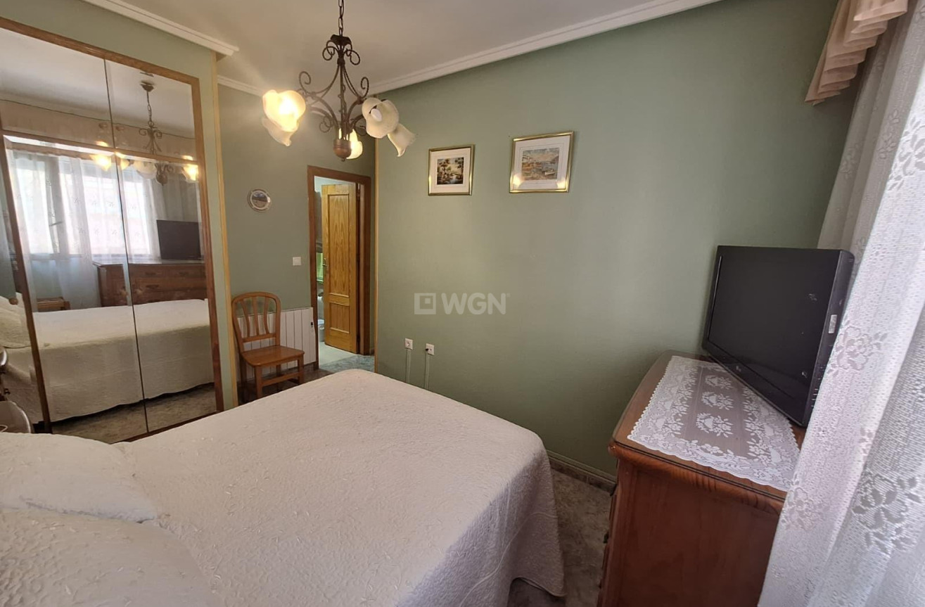 Reventa - Apartamento / piso - Torrevieja - Playa de los Locos