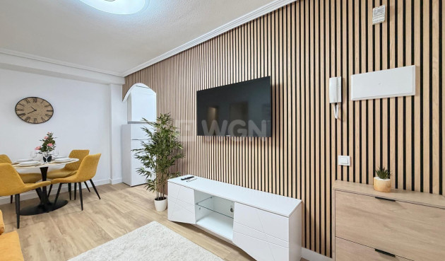 Wiederverkauf - Wohnung - Torrevieja - Playa de los Locos