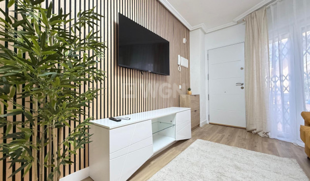 Wiederverkauf - Wohnung - Torrevieja - Playa de los Locos