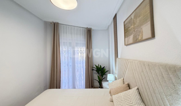 Wiederverkauf - Wohnung - Torrevieja - Playa de los Locos