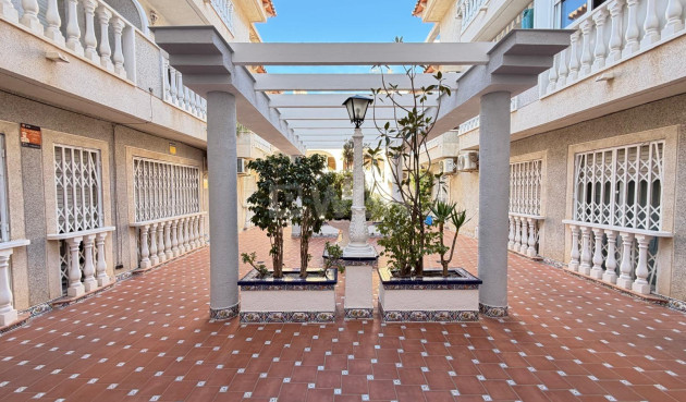 Wiederverkauf - Wohnung - Torrevieja - Playa de los Locos