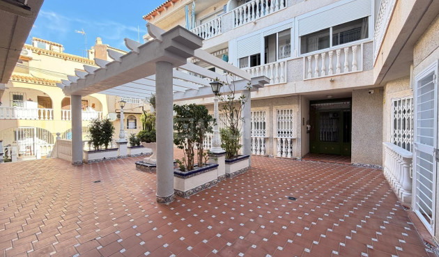 Wiederverkauf - Wohnung - Torrevieja - Playa de los Locos