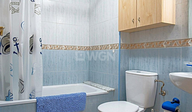Reventa - Apartamento / piso - Torrevieja - Las Piscinas Naturales