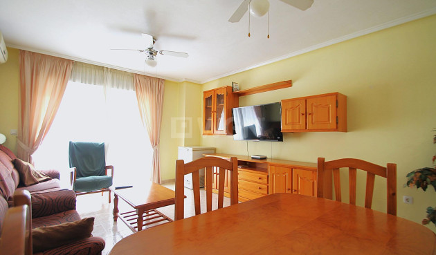 Reventa - Apartamento / piso - Torrevieja - Las Piscinas Naturales