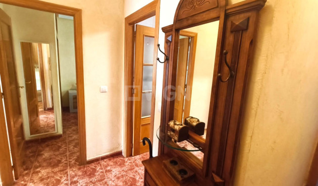 Odsprzedaż - Mieszkanie w bloku - Torrevieja - Centro