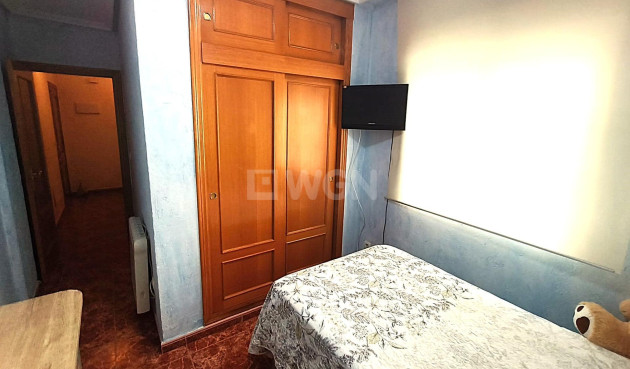 Odsprzedaż - Mieszkanie w bloku - Torrevieja - Centro