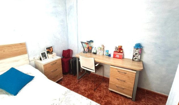 Odsprzedaż - Mieszkanie w bloku - Torrevieja - Centro