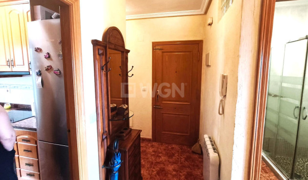 Odsprzedaż - Mieszkanie w bloku - Torrevieja - Centro