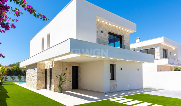 Odsprzedaż - Villa - Torrevieja - Costa Blanca