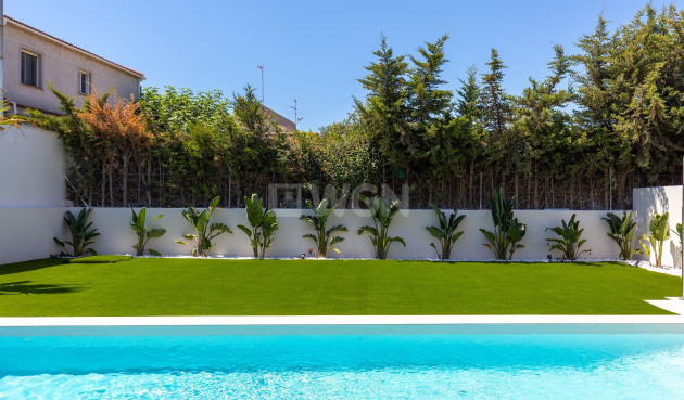Odsprzedaż - Villa - Torrevieja - Costa Blanca