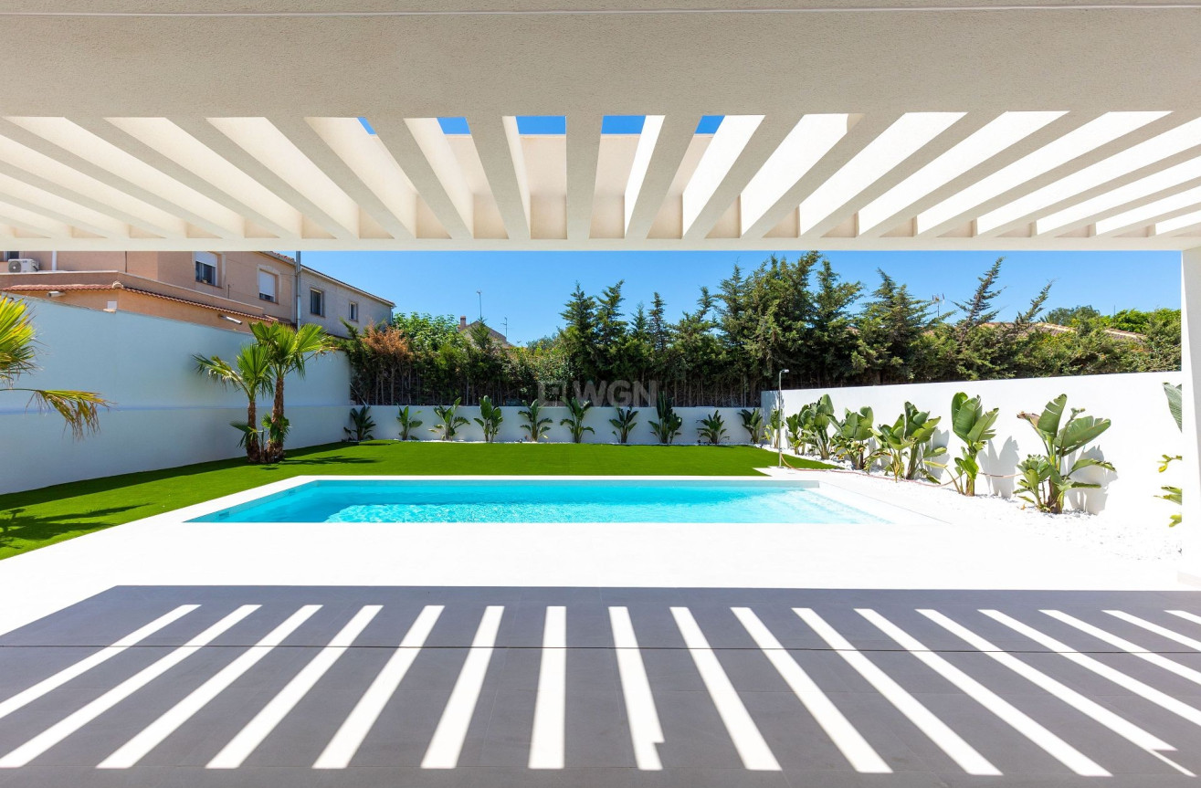 Odsprzedaż - Villa - Torrevieja - Costa Blanca