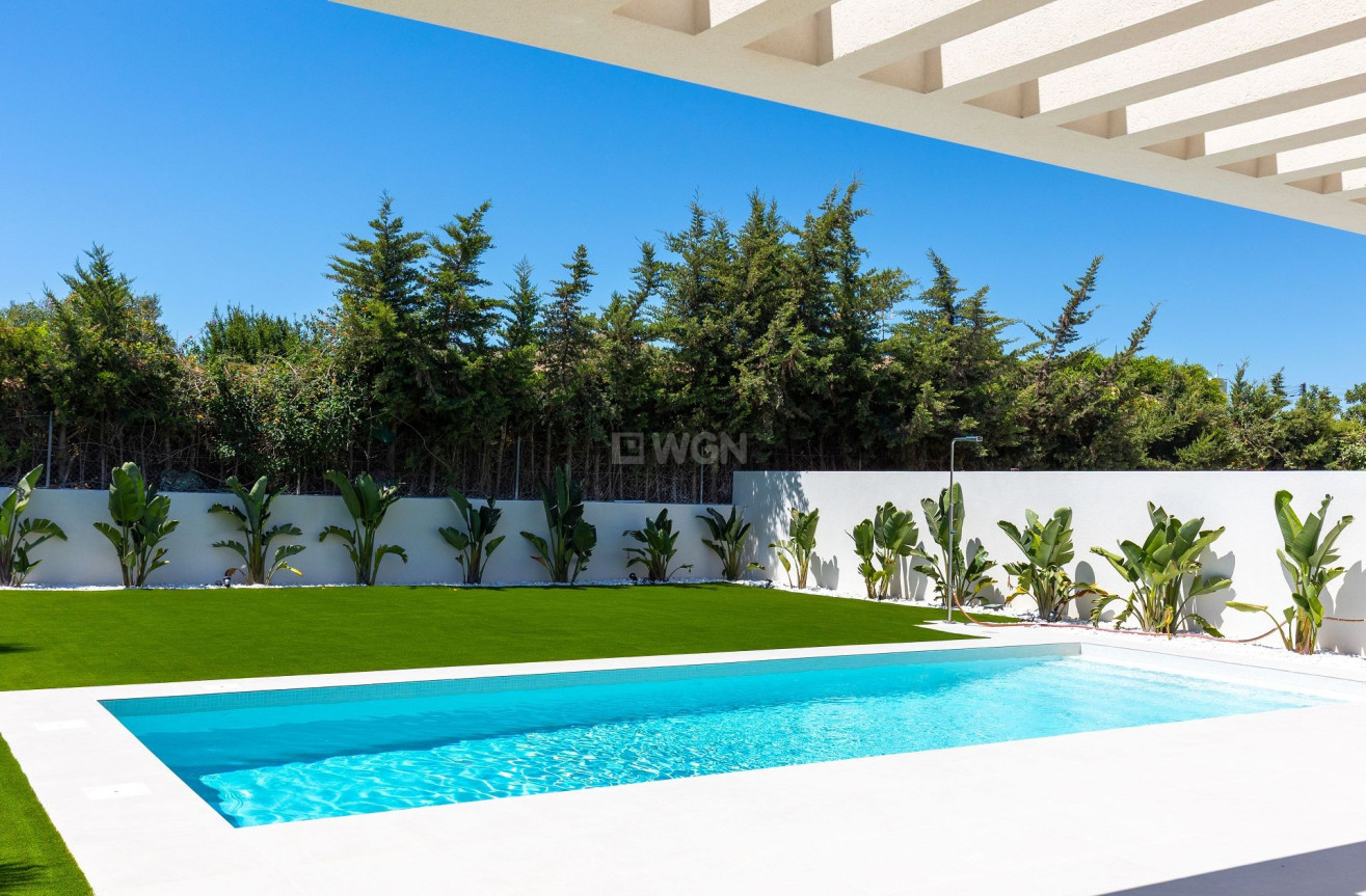 Odsprzedaż - Villa - Torrevieja - Costa Blanca