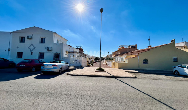 Resale - Townhouse - Torrevieja - Costa Blanca
