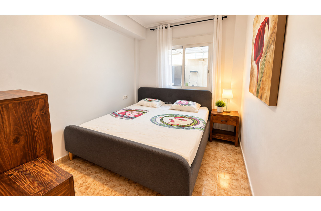 Wiederverkauf - Bungalow - Punta Prima - Costa Blanca