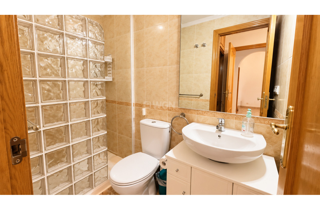 Wiederverkauf - Bungalow - Punta Prima - Costa Blanca