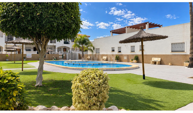 Wiederverkauf - Bungalow - Punta Prima - Costa Blanca